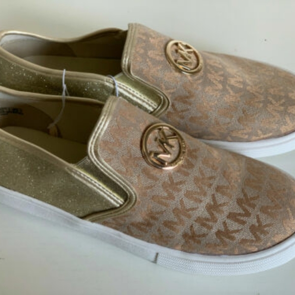 MK slip on sneakers - Picture 2 of 8
